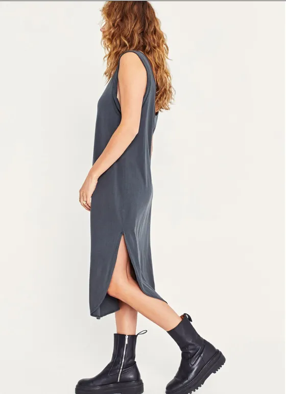 Easy Twist Sleeveless Dress