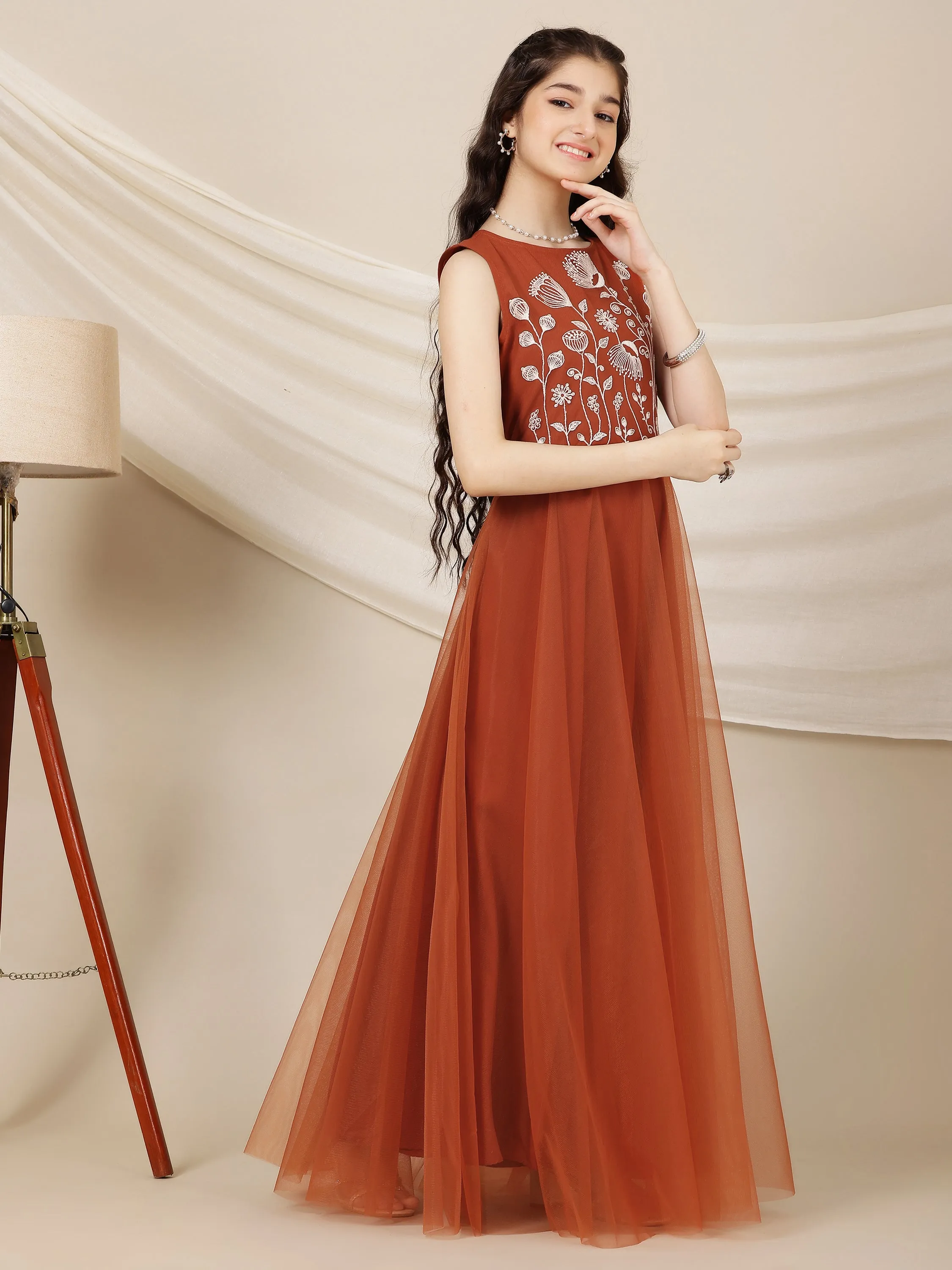 Certainly! Here’s an optimized title for your e-commerce product:

Elegant Embroidered Ethnic Maxi Dress with Intricate Designs and Flowing Silhouette

Feel free to let me know if you need further adjustments!