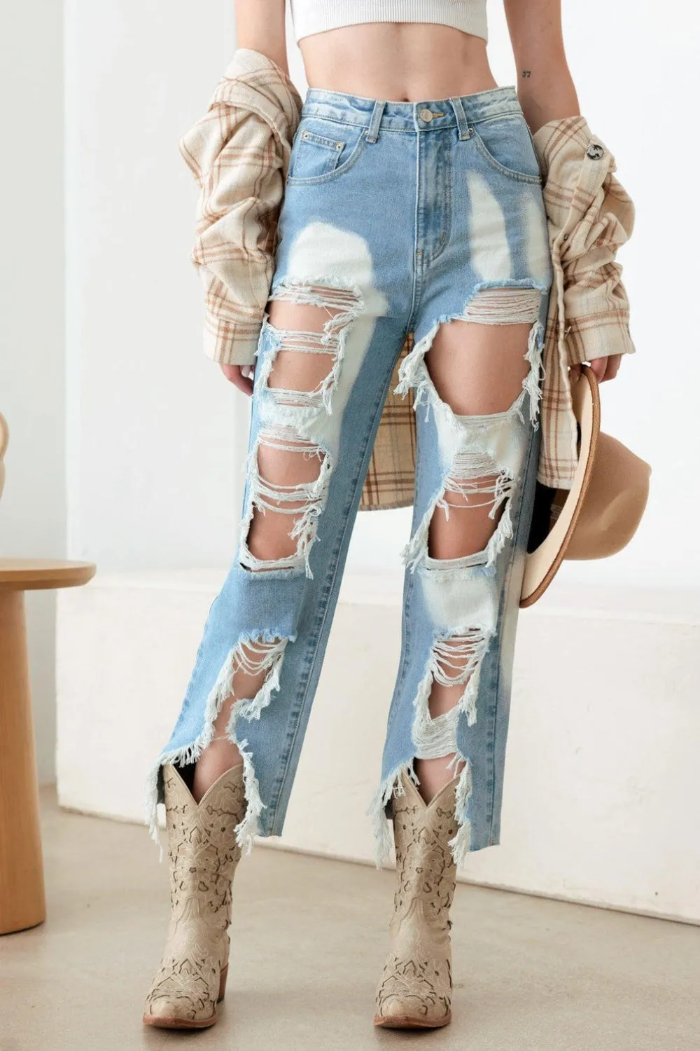 Frayed Cut Distressed Jeans