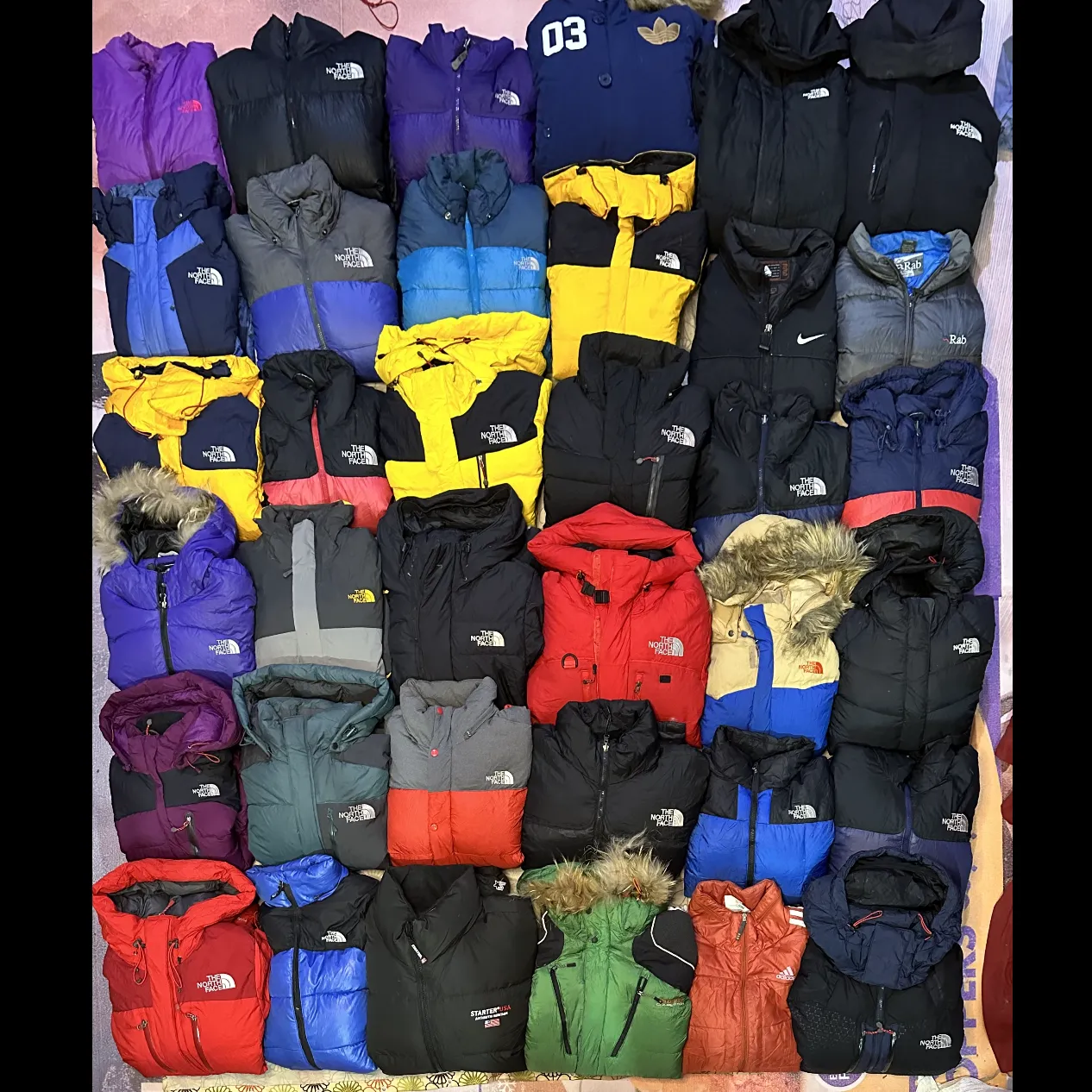 Mix Branded Vintage TNF puffer jackets 36 pieces